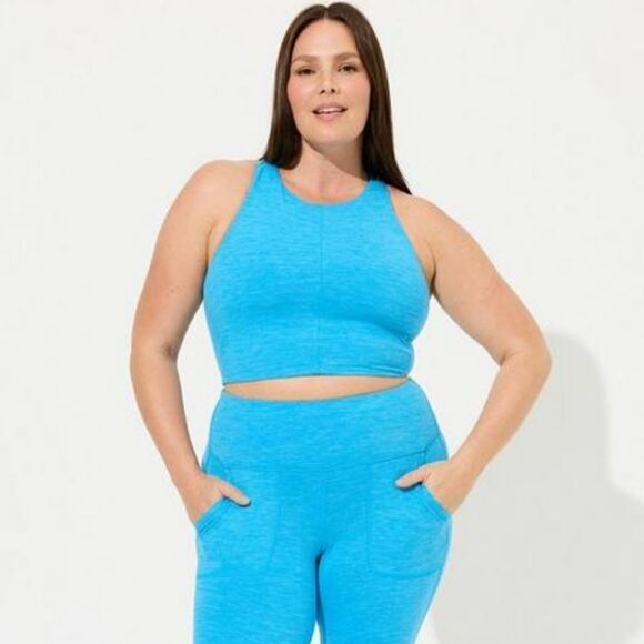 Torrid Low Impact Wireless High Neck Longline Active Top - Picture 2 of 4